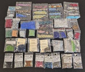 lot 158 image: Swarovski Crystal Beads & Faceted Glass Beads - 35 Packs, Mixed Colors