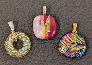 lot 160 image: Three Dichroic Art Glass Pendants  1-Inch Round Max, Assorted Colors