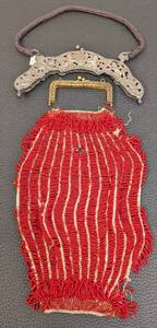 lot 170 image: Antique Beaded Purse with Ornate Frame - 8-inch Wide Handle (Pair)