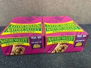 lot 192 image: 2 X 16Ct Boxes Of Nature Valley Fruit And Nut Bars