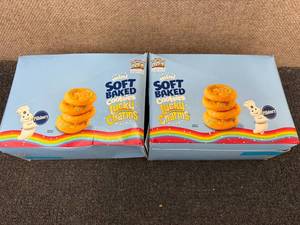 lot 199 image: 3 Packs Of Soft Baked Pillsbury Cookies