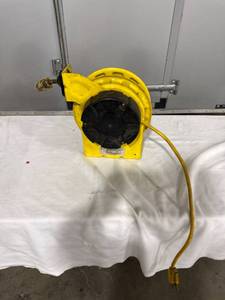 lot 1302 image: Aero-Motive Cord Reel