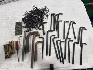 lot 1364 image: Assorted Hex Keys & Allen Wrenches