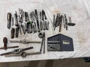 lot 1410 image: Taps, Dies, and Drill Bit Lot