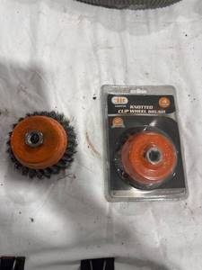 lot 1442 image: Knotted Cup Wheel Brushes