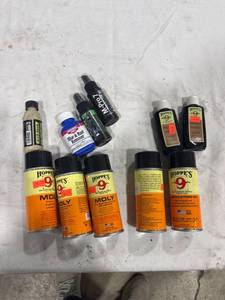 lot 1454 image: Firearm Cleaning & Maintenance Lot