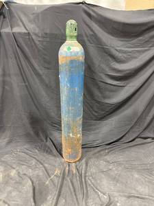 lot 1478 image: ArgonCO2 Gas Cylinder