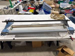 lot 1481 image: Industrial Light Fixture, Cord & Tarp