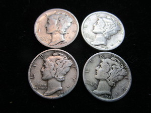 lot 29 image: Mercury Dimes 1942 -1943