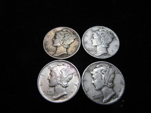 lot 33 image: Mercury Dimes 1942 - 1943