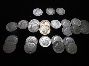 lot 64 image: Roosevelt Dimes 1946-1964