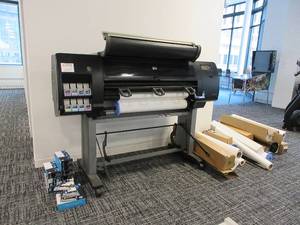 HP DESIGN JET LARGE FORMAT PRINTER WITH PAPER AND INK