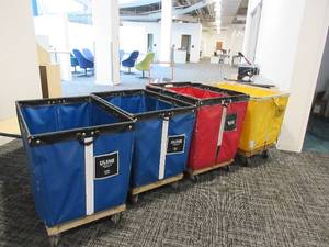 lot 723 image: MOBILE, COMMERCIAL LAUNDRY  HAMPERS.