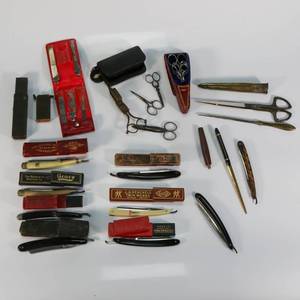 lot 26 image: Antique Scissors and Shavers Lot