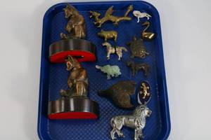 lot 40 image: Vintage Bronze Color and other Miscellaneous Animal Lot