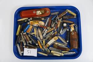 lot 51 image: Large Lot of Vintage Knives Pocket Knives