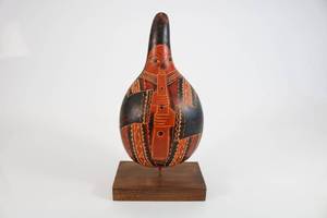 lot 55 image: Vintage Hand Carved Gourd Art Figurine
