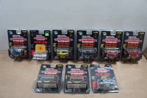 lot 38 image: Racing Champions Motor Trend Die Cast Cars