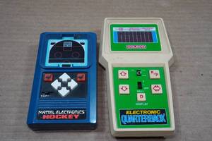 lot 46 image: 2 Vintage Handheld Electronic Video Games