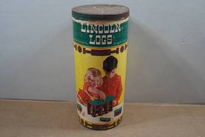 lot 55 image: Vintage Lincoln Logs Set