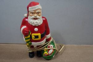 lot 74 image: Vintage Lighted Santa