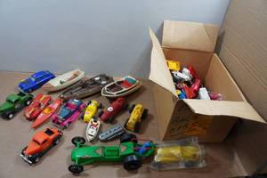 lot 143 image: Assorted Plastic Toy Cars and Boats