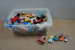 lot 165 image: Kids Meal Cars - Vintage McDonalds, Looney Tunes, Smurfs, Disney, Sesame Street