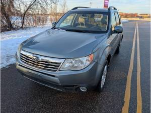 lot 8 image: 2009 Subaru Forester 2.5 X Limited