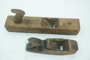 lot 27 image: Antique Wooden Hand Planes