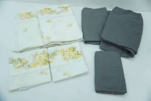 lot 133 image: Twin Sheet Sets