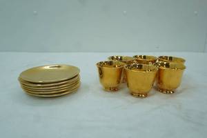 lot 238 image: vintage Gold-Gilt Footed tea cup and saucer set