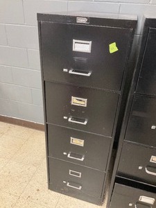 lot 68 image: Metal File Cabinet