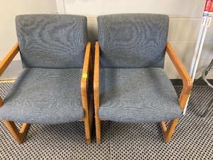 lot 93 image: 2 office chairs