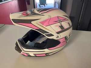 lot 152 image: SUNL Off-Road Helmet