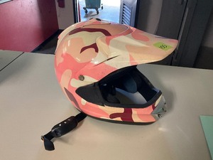 lot 155 image: Pink Helmet