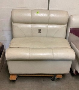lot 193 image: Pontoon Boat Seat