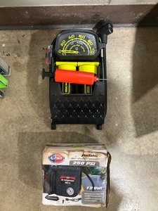 lot 259 image: Air pump lot