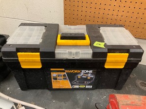 lot 290 image: Tool box