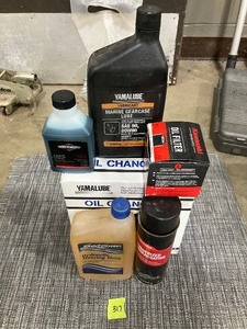 lot 317 image: Oil change lot