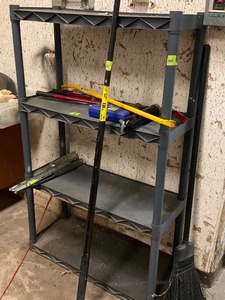 lot 323 image: Plastic storage shelf