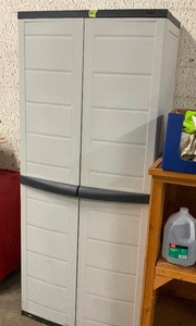 lot 337 image: Plastic Storage cabinet