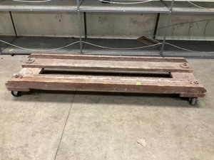 lot 349 image: Large Rolling cart