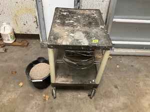 lot 352 image: Rolling cart with power outlet