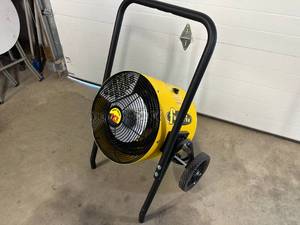 lot 2 image: New Fostoria Portable Electric Salamander Heater - 10,000 watt. 34,130 Btu