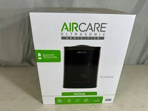 lot 3 image: New Aircare Nova Ultrasonic Humidifier with Remote