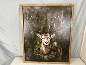 lot 12 image: New Large Deer Wall Decor