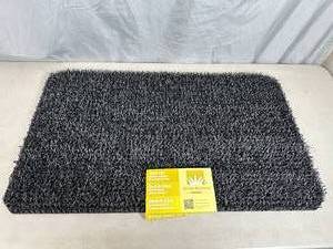 lot 191 image: New Clean Machine Astro Turf Door Mat