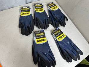 lot 255 image: 5 New Pairs of True Grip Water Resistant Work Gloves - Size M