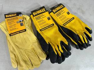 lot 264 image: New Dewalt Leather Gloves and Coated Gripper Work Gloves - Size L