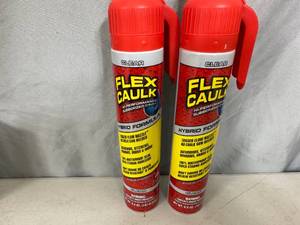 lot 267 image: 2 Cans of Flex Caulk with Trigger Flow Nozzle - Clear